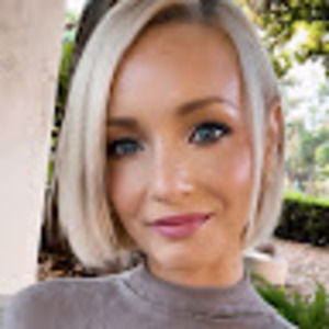 Meet your Posher, Molly